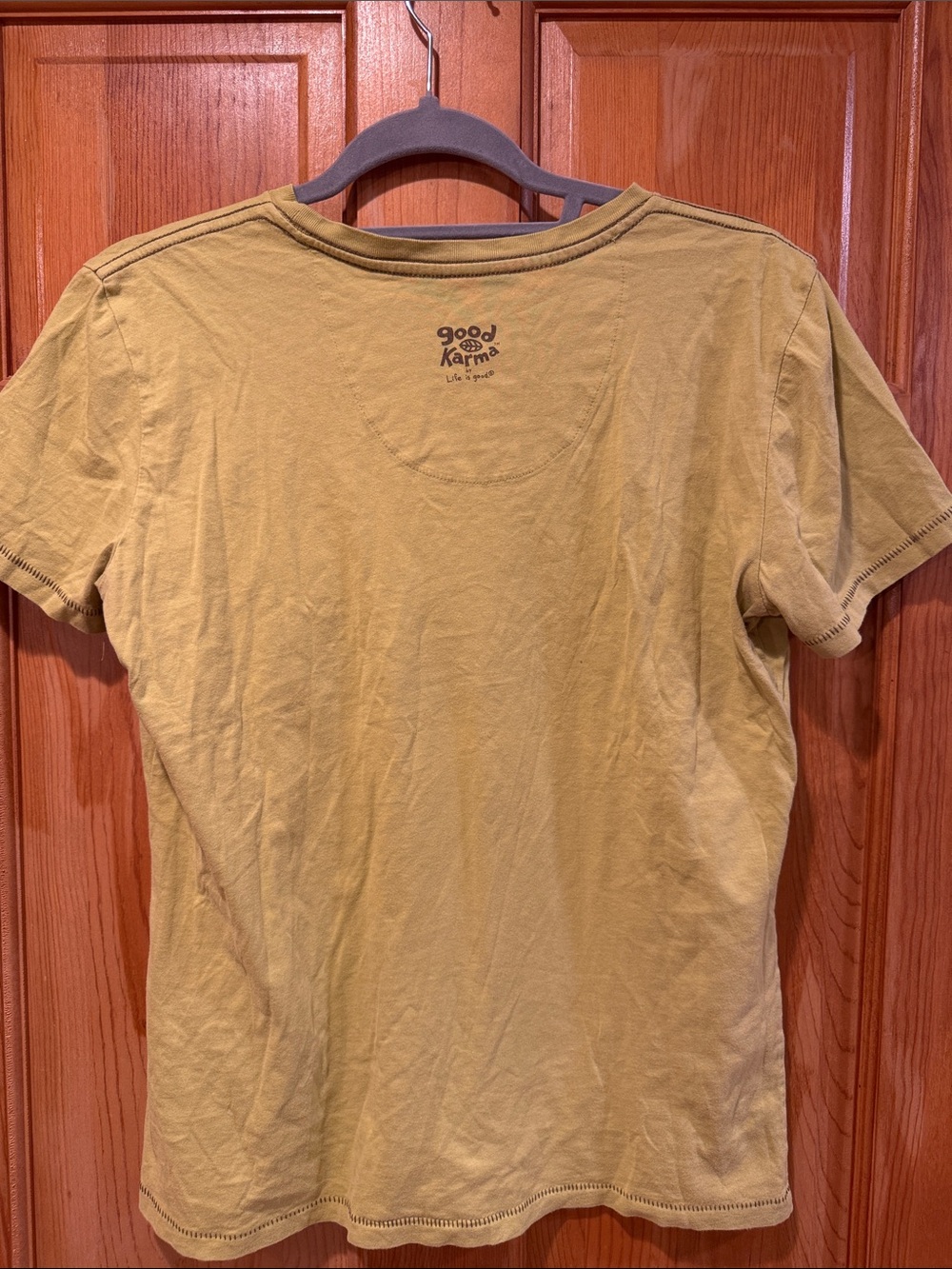 Good Karma by life is good semi -fitted short sleeve size medium. - Picture 5 of 5